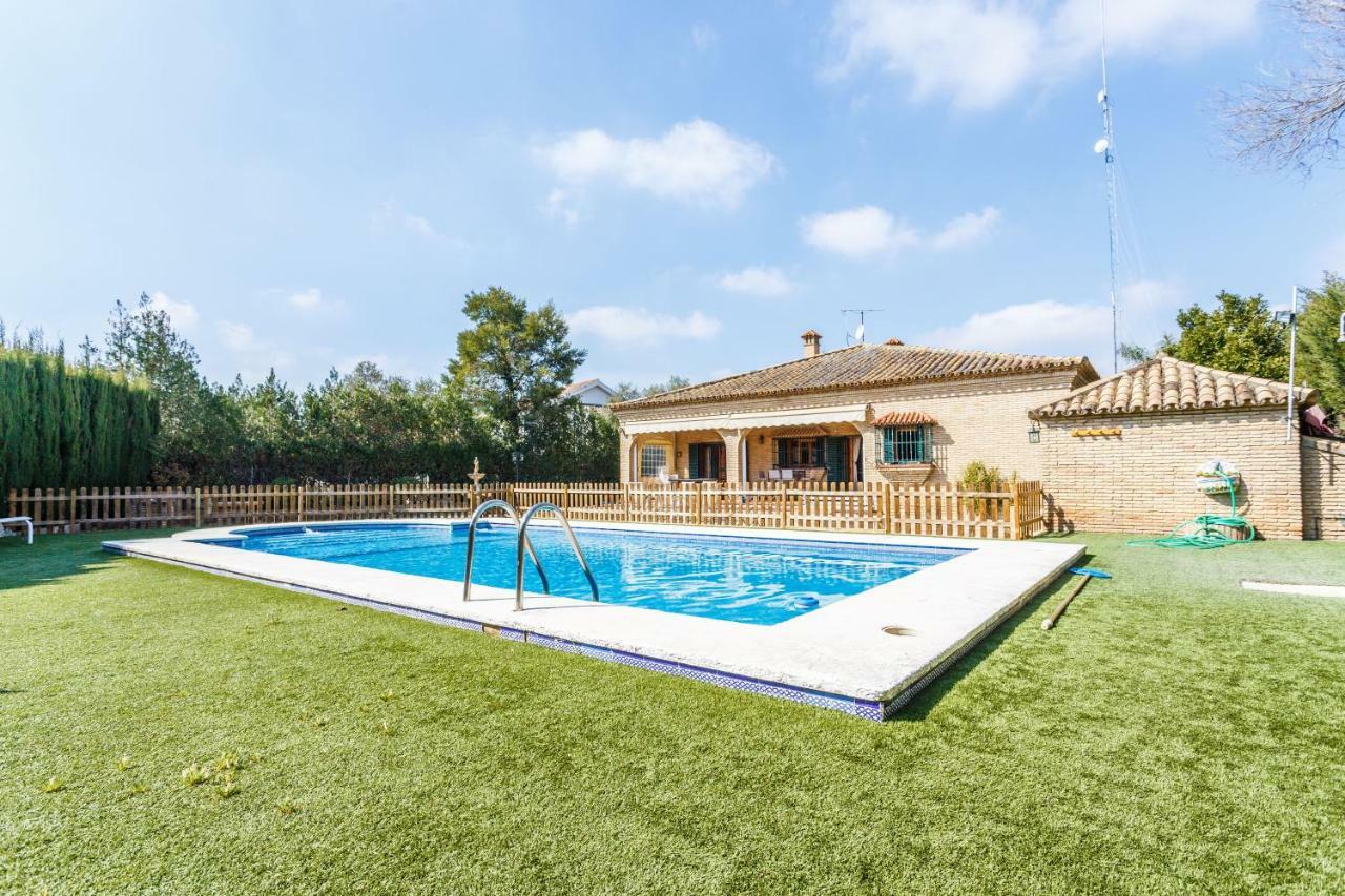Divi Apartments Villa Reyes Mairena del Aljarafe Luaran gambar