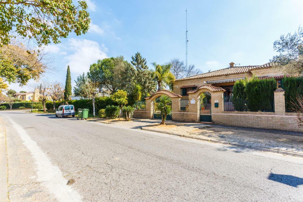 Divi Apartments Villa Reyes Mairena del Aljarafe Luaran gambar