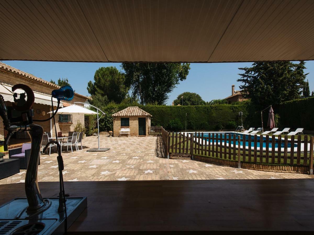 Divi Apartments Villa Reyes Mairena del Aljarafe Luaran gambar